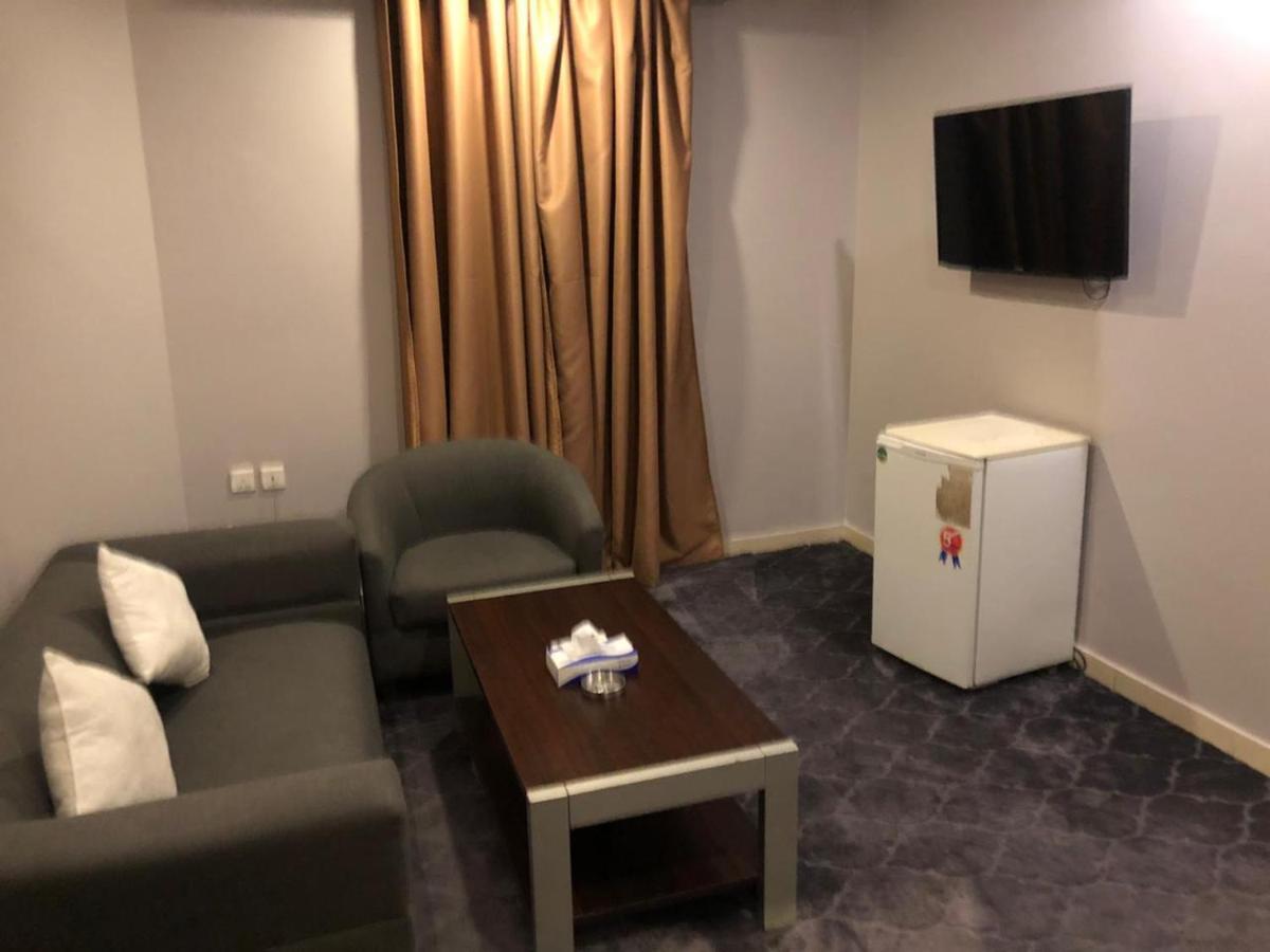 Stars Home Suites Hotel - Al Hamra Джеда Екстериор снимка