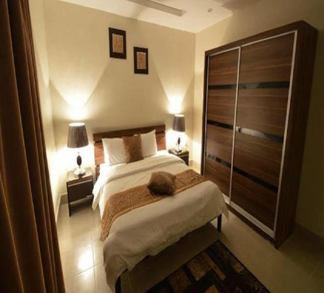 Stars Home Suites Hotel - Al Hamra Джеда Екстериор снимка